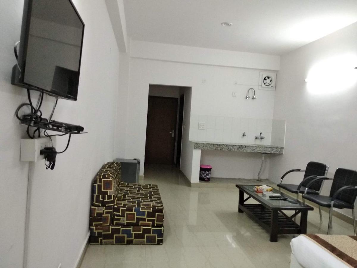 The Radiance Suites And Apartment Neu-Delhi Exterior foto